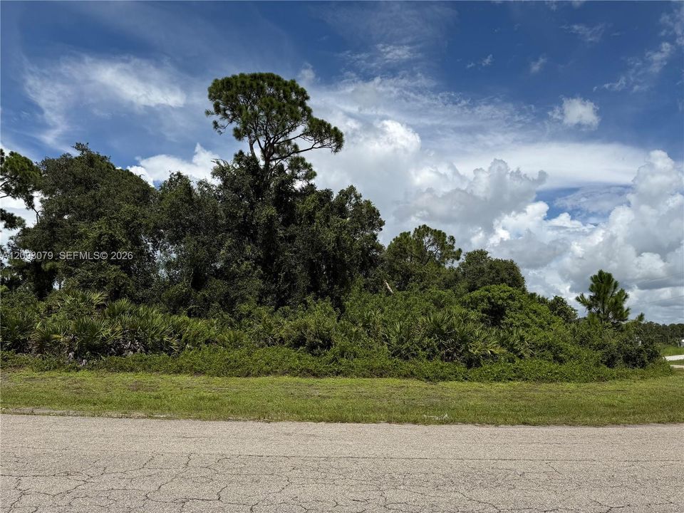 待售: $28,000 (13,939.00 acres)