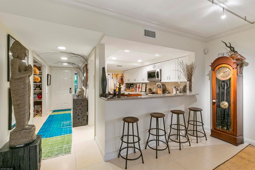 2735 Polo Island Dr k-103 014