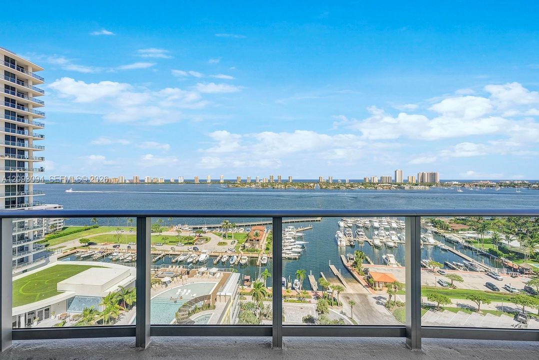 For Sale: $4,499,000 (3 beds, 3 baths, 3149 Square Feet)