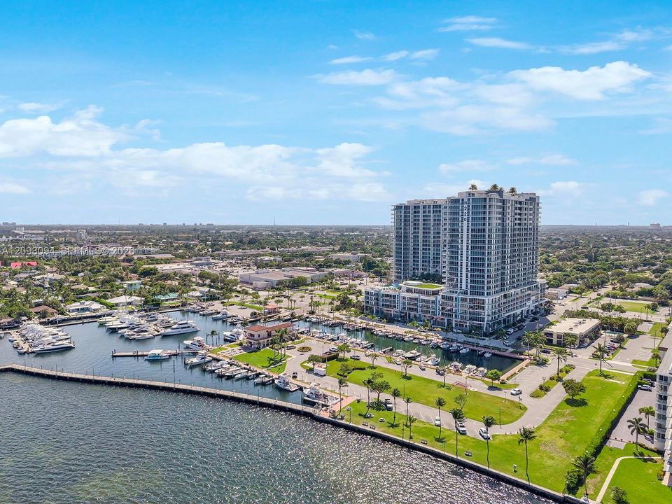 For Sale: $4,499,000 (3 beds, 3 baths, 3149 Square Feet)