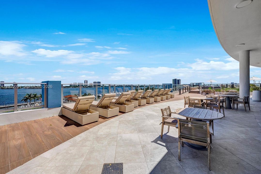 For Sale: $4,499,000 (3 beds, 3 baths, 3149 Square Feet)
