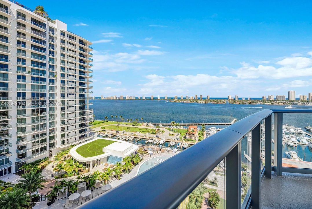 For Sale: $4,499,000 (3 beds, 3 baths, 3149 Square Feet)