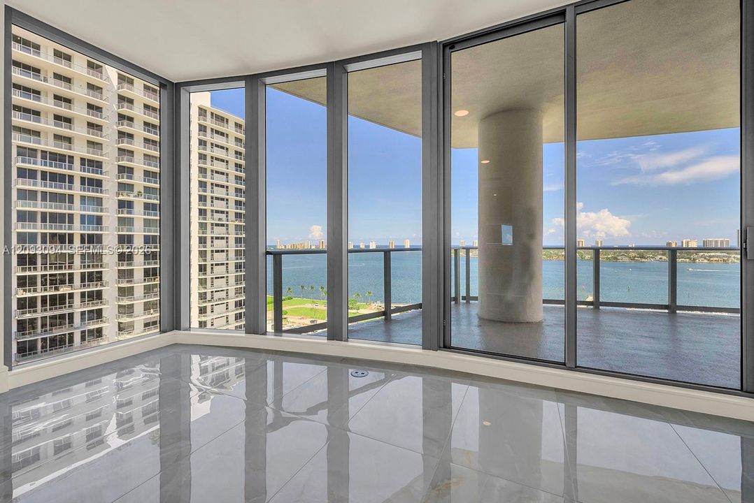 For Sale: $4,499,000 (3 beds, 3 baths, 3149 Square Feet)