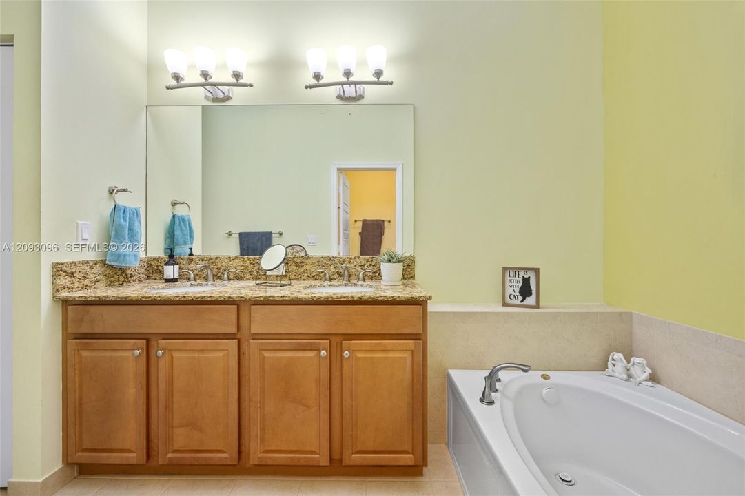 For Rent: $4,600 (4 beds, 2 baths, 2361 Square Feet)