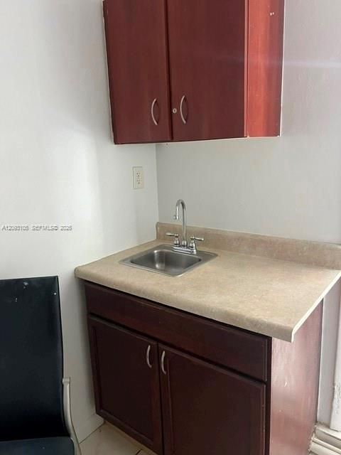 For Rent: $3,400 (3 beds, 2 baths, 2080 Square Feet)