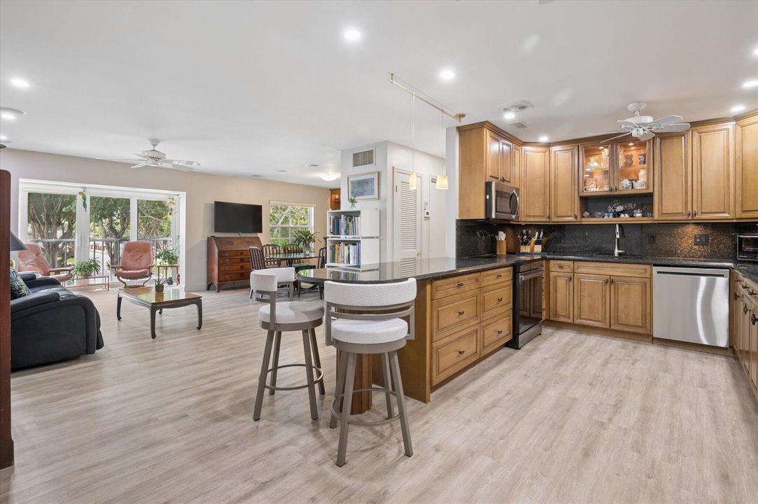 01-High-6431 Bay Club Dr #3-1