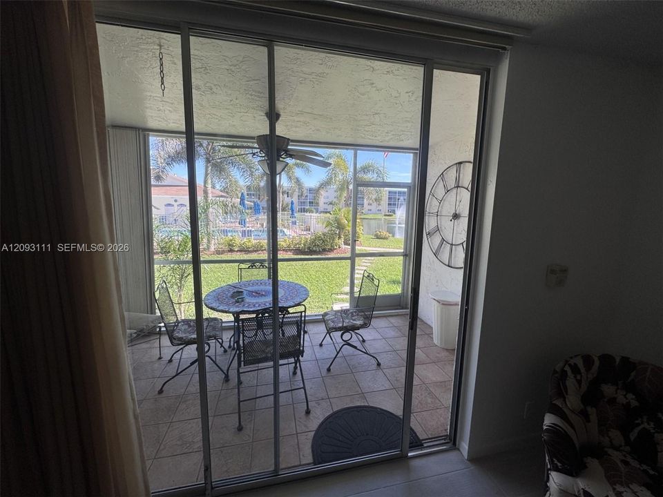 For Rent: $2,000 (2 beds, 2 baths, 1144 Square Feet)