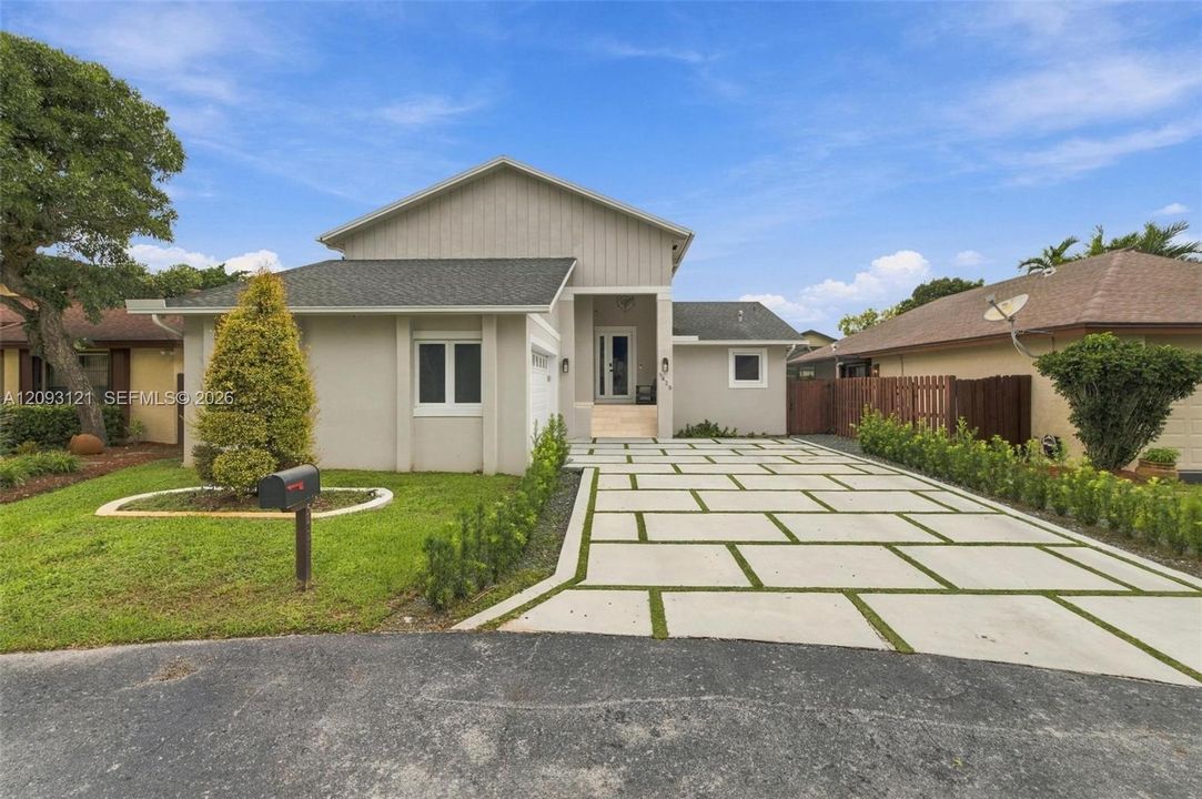 На продажу: $799,000 (4 спален, 2 ванн, 2123 Квадратных фут)