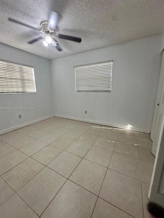En Venta: $505,000 (3 camas, 1 baños, 1056 Pies cuadrados)