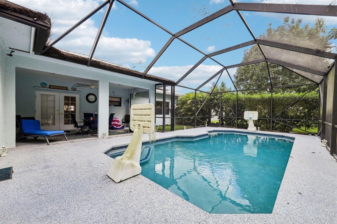 27-web-or-mls-Lexington Dr-S2109-027