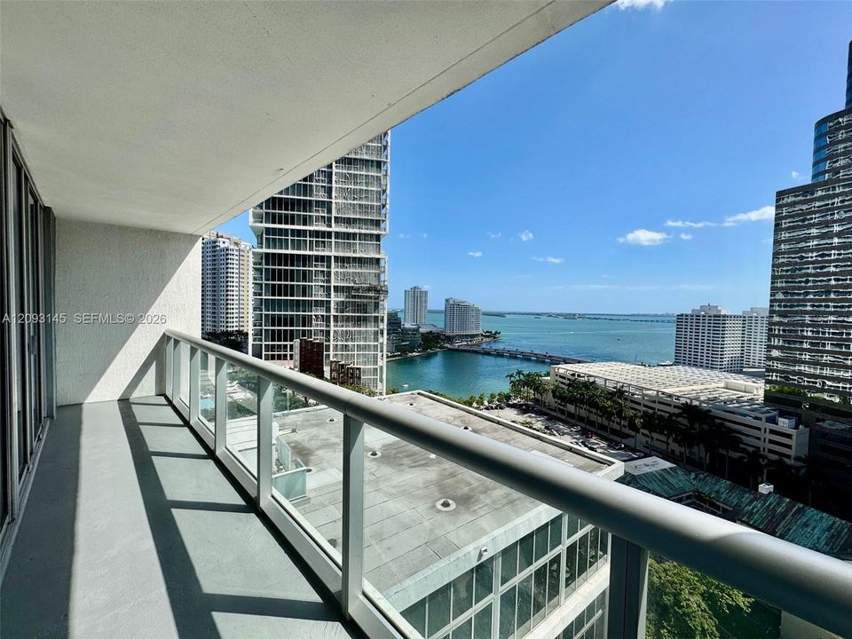 En Venta: $700,000 (2 camas, 1 baños, 953 Pies cuadrados)