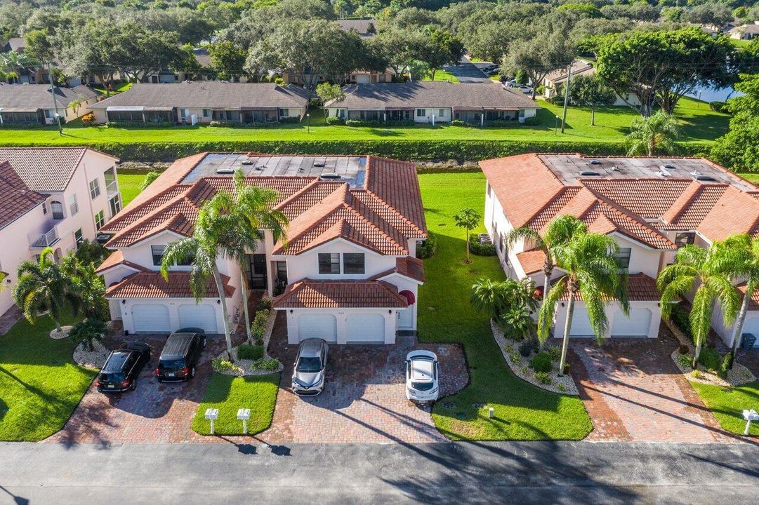 029-8682VaReale-BocaRaton-FL-33496-SMALL