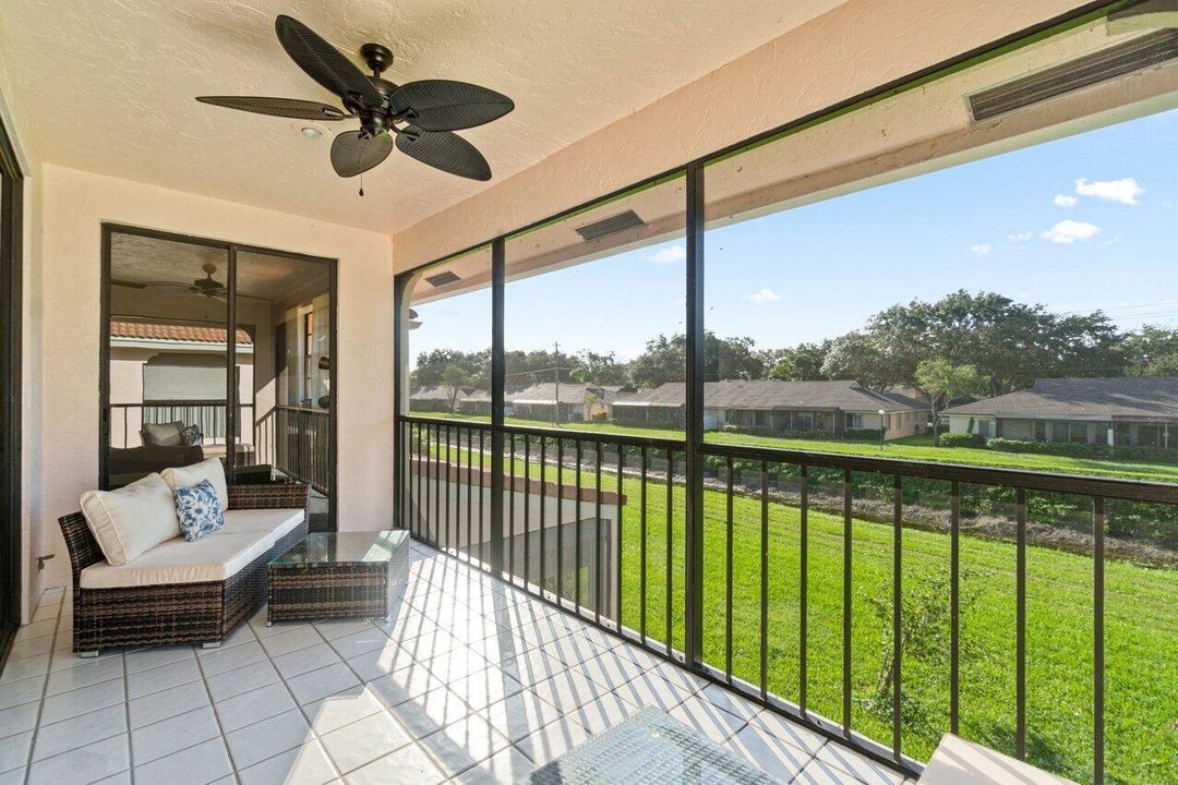 023-8682VaReale-BocaRaton-FL-33496-SMALL