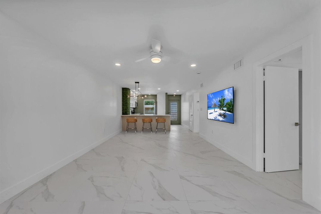 15 Living Area (4)