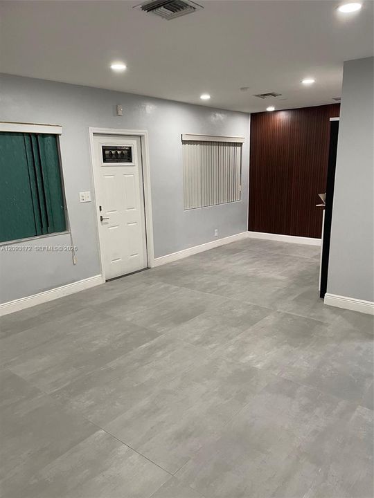 For Rent: $4,200 (3 beds, 2 baths, 1525 Square Feet)