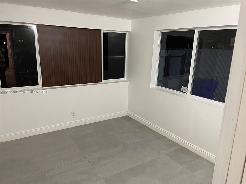 For Rent: $4,200 (3 beds, 2 baths, 1525 Square Feet)
