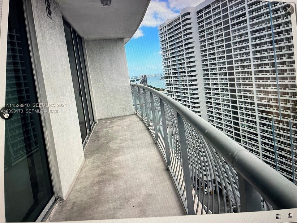 На продажу: $325,000 (1 спален, 1 ванн, 821 Квадратных фут)