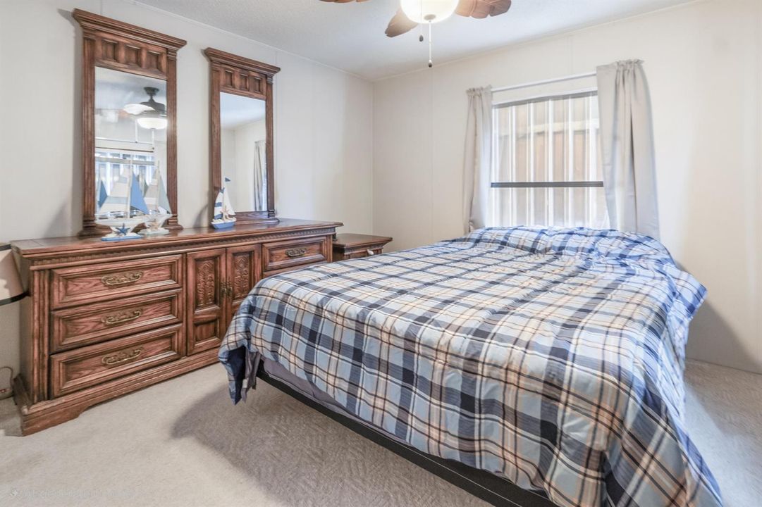 12 bedroom2