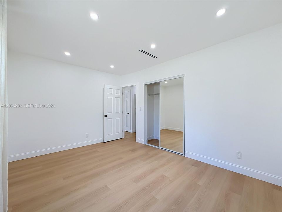 En Venta: $490,000 (2 camas, 1 baños, 946 Pies cuadrados)