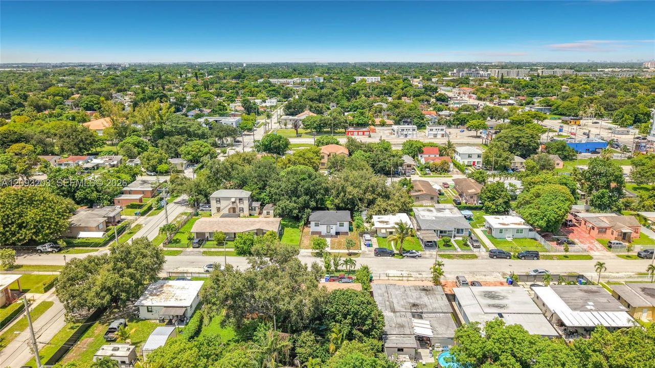 En Venta: $490,000 (2 camas, 1 baños, 946 Pies cuadrados)