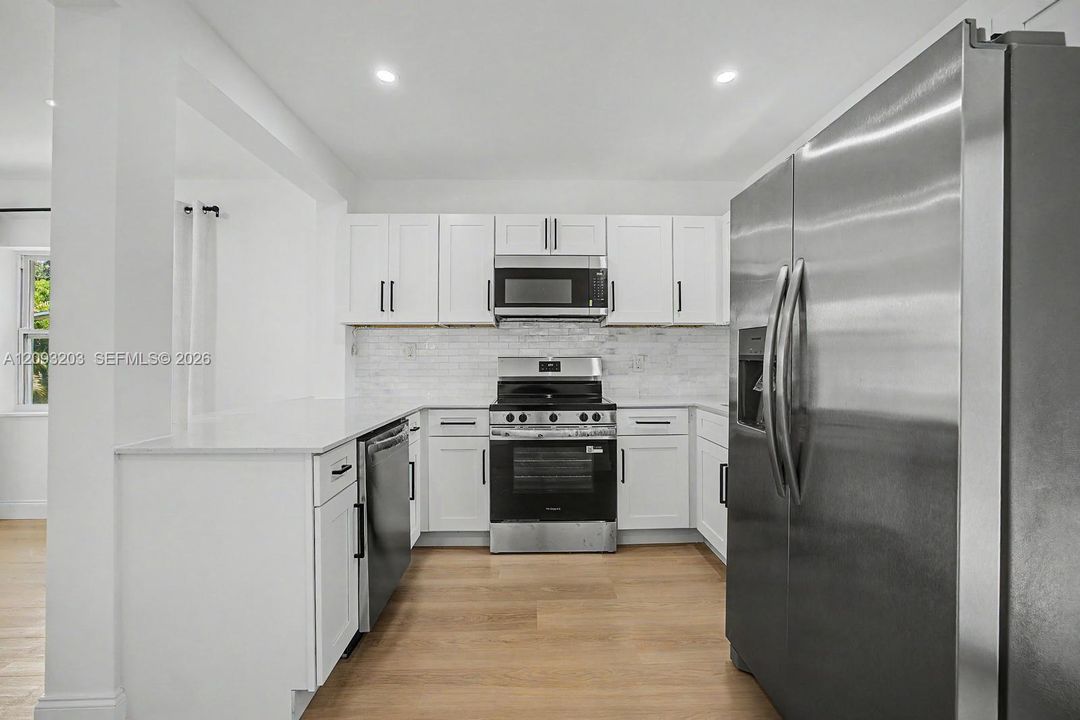 En Venta: $490,000 (2 camas, 1 baños, 946 Pies cuadrados)