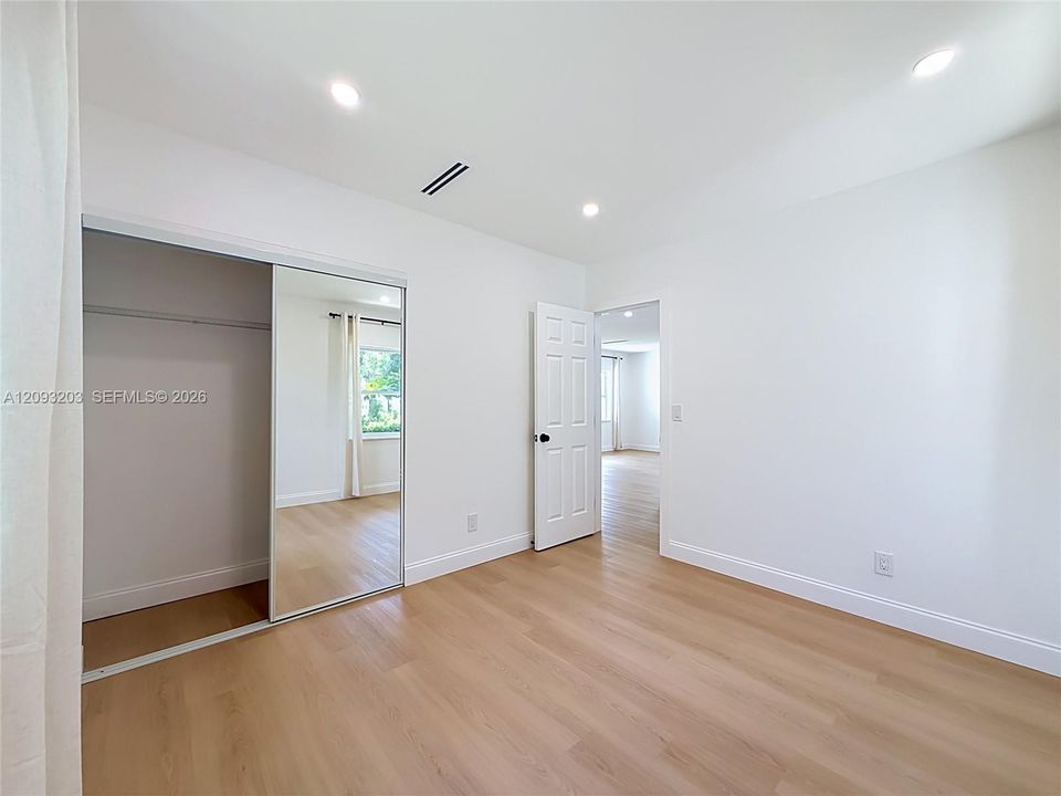 En Venta: $490,000 (2 camas, 1 baños, 946 Pies cuadrados)