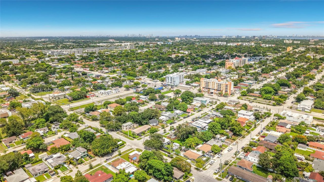 En Venta: $490,000 (2 camas, 1 baños, 946 Pies cuadrados)