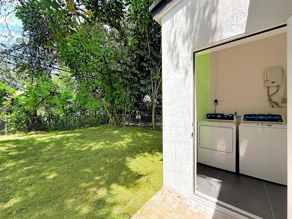 En Venta: $490,000 (2 camas, 1 baños, 946 Pies cuadrados)