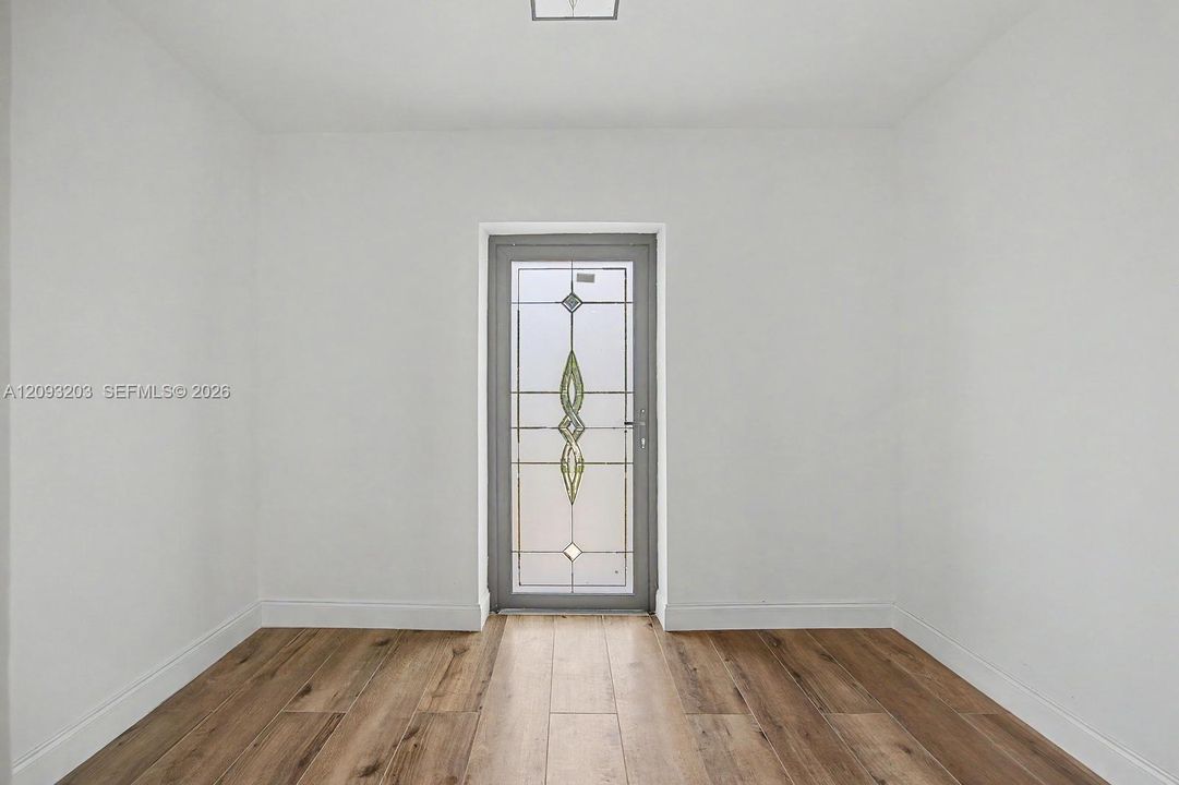 En Venta: $490,000 (2 camas, 1 baños, 946 Pies cuadrados)