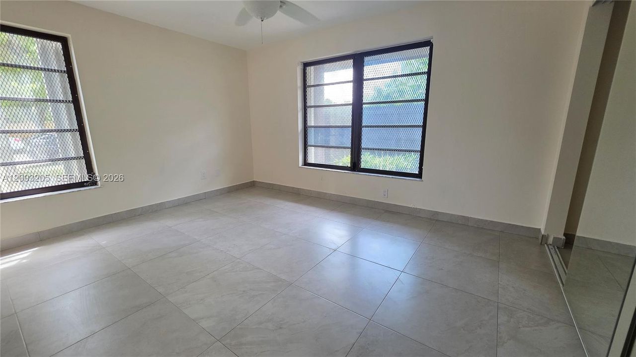 En Renta: $2,600 (3 camas, 2 baños, 974 Pies cuadrados)