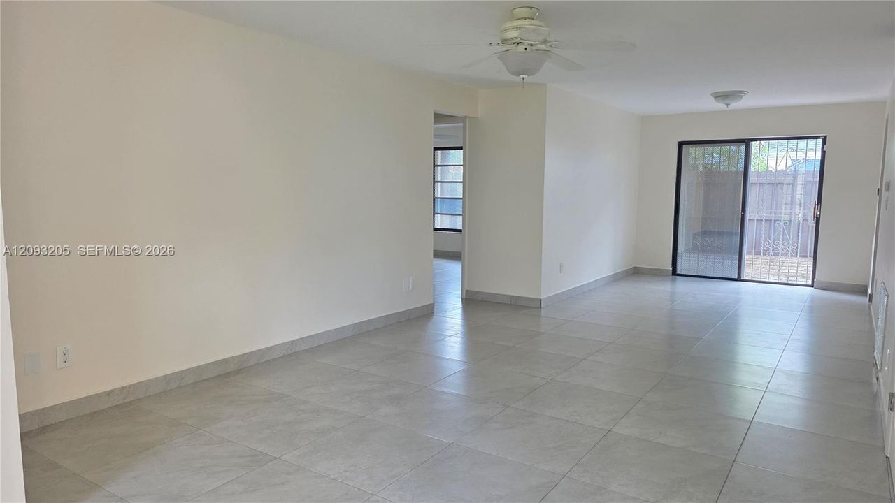 En Renta: $2,600 (3 camas, 2 baños, 974 Pies cuadrados)