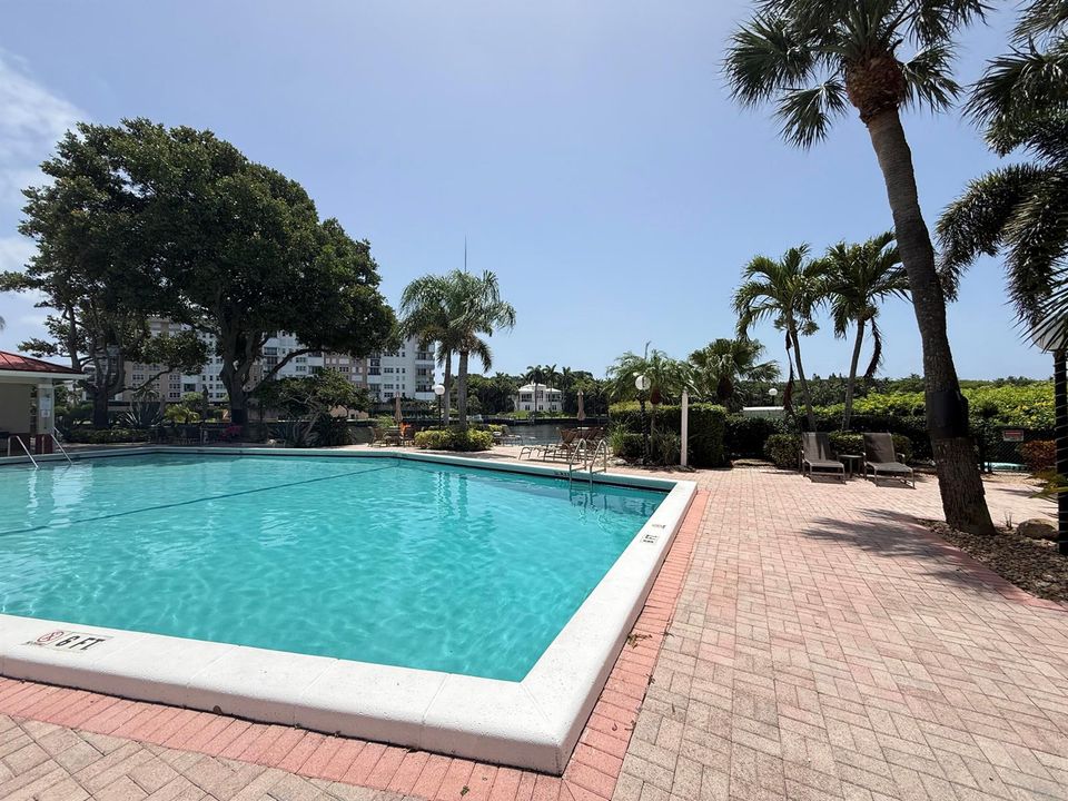 pool area 3