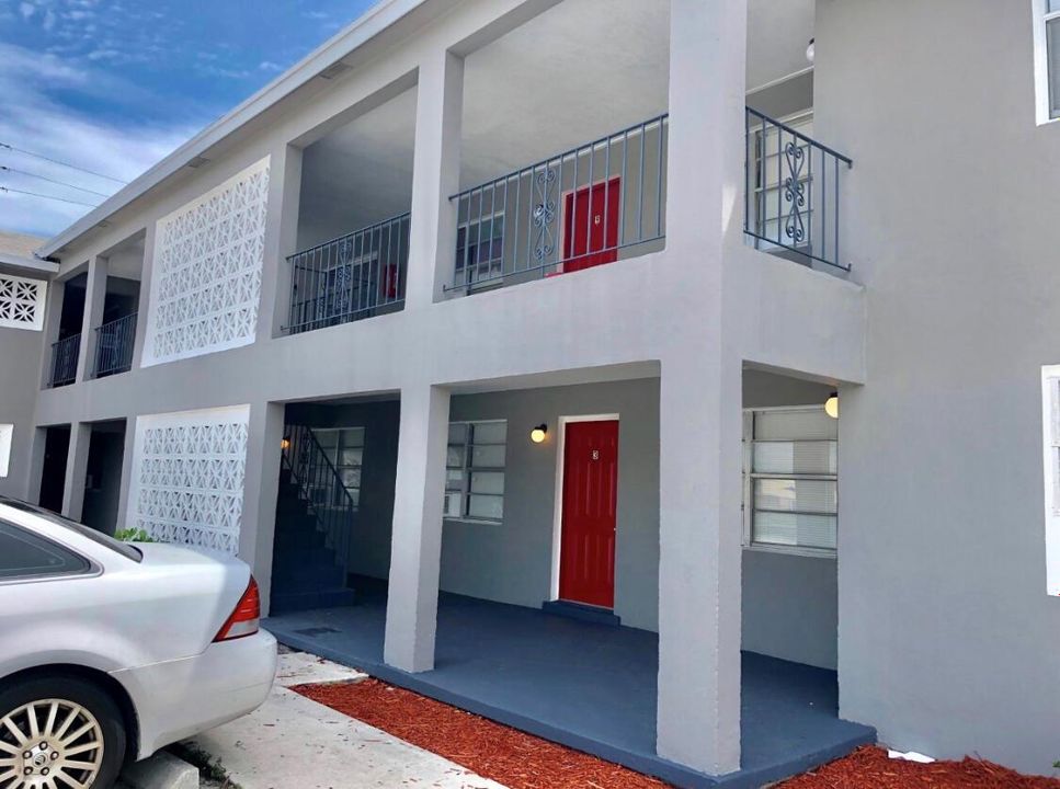 10-Plex corner 2