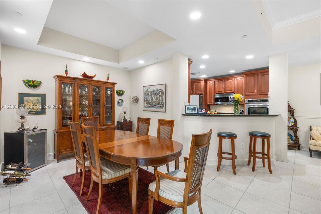 En Venta: $605,000 (2 camas, 2 baños, 1529 Pies cuadrados)
