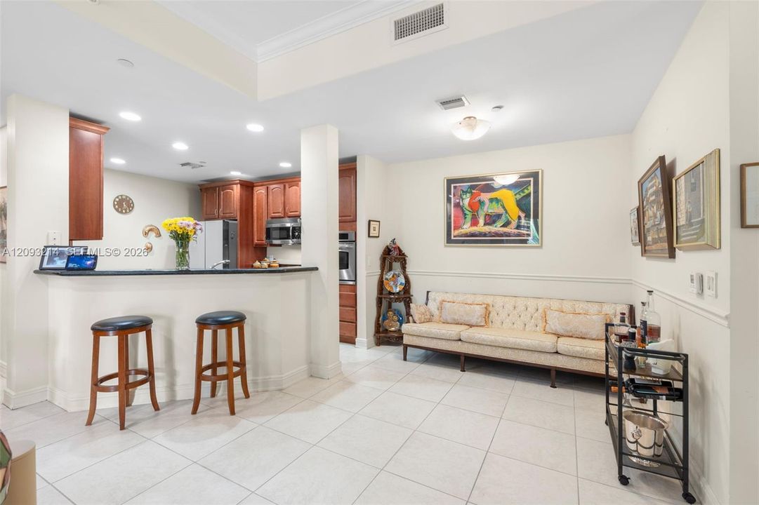 En Venta: $605,000 (2 camas, 2 baños, 1529 Pies cuadrados)