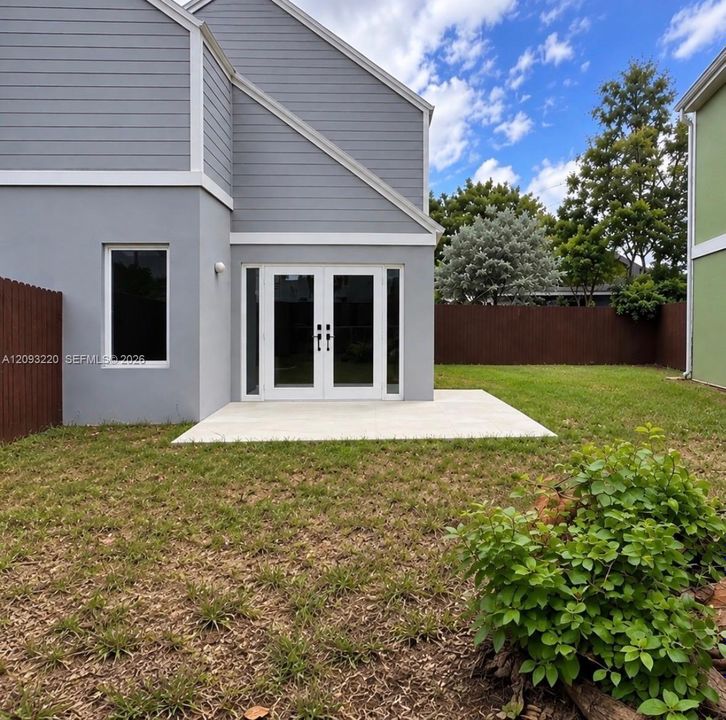 For Sale: $599,900 (3 beds, 2 baths, 1551 Square Feet)