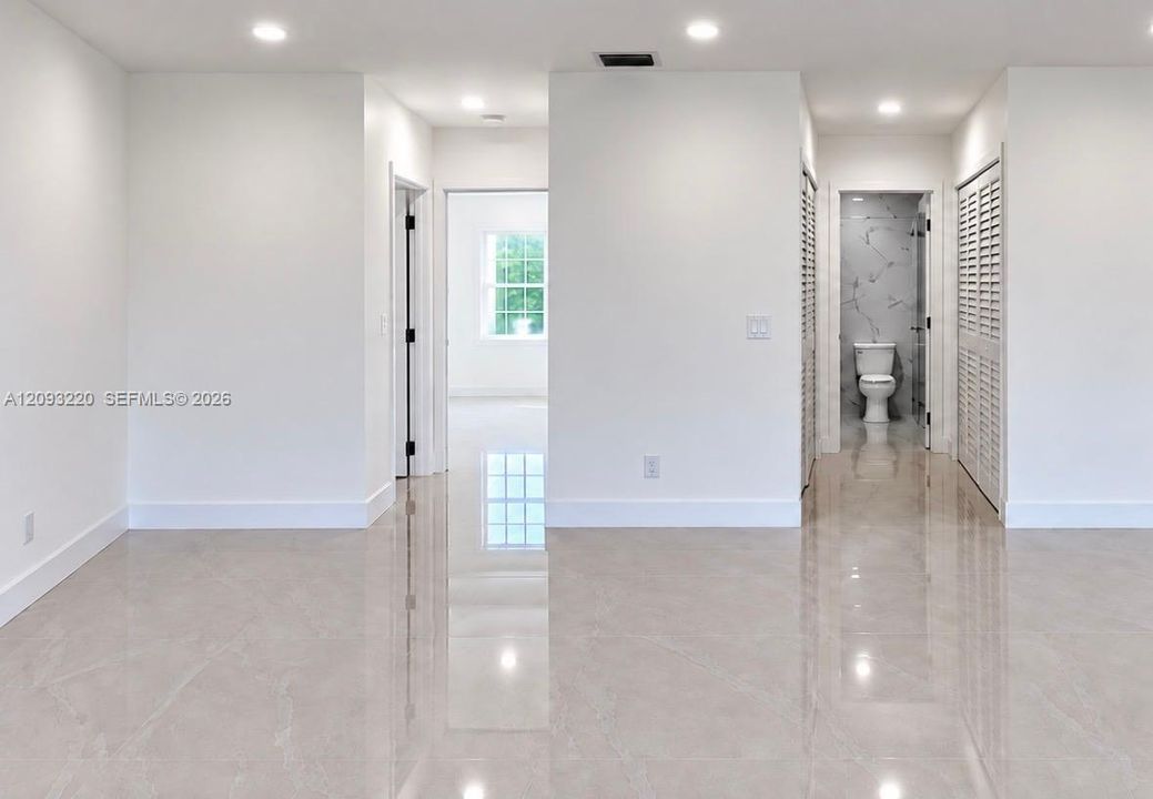For Sale: $599,900 (3 beds, 2 baths, 1551 Square Feet)