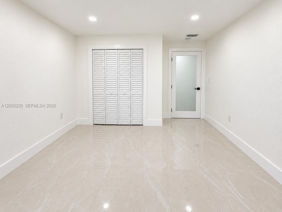 For Sale: $599,900 (3 beds, 2 baths, 1551 Square Feet)