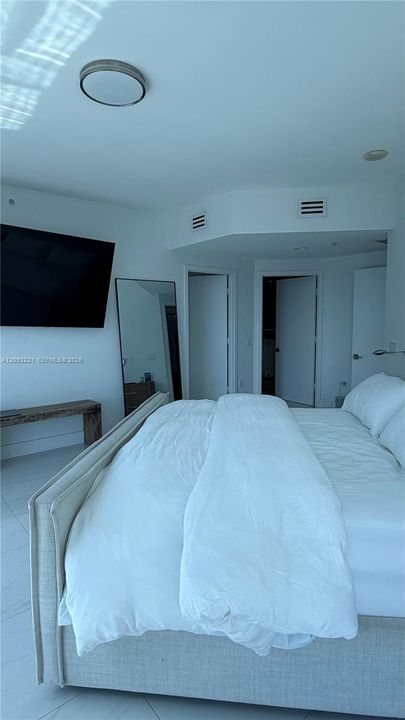 В аренду: $6,750 (2 спален, 2 ванн, 1736 Квадратных фут)