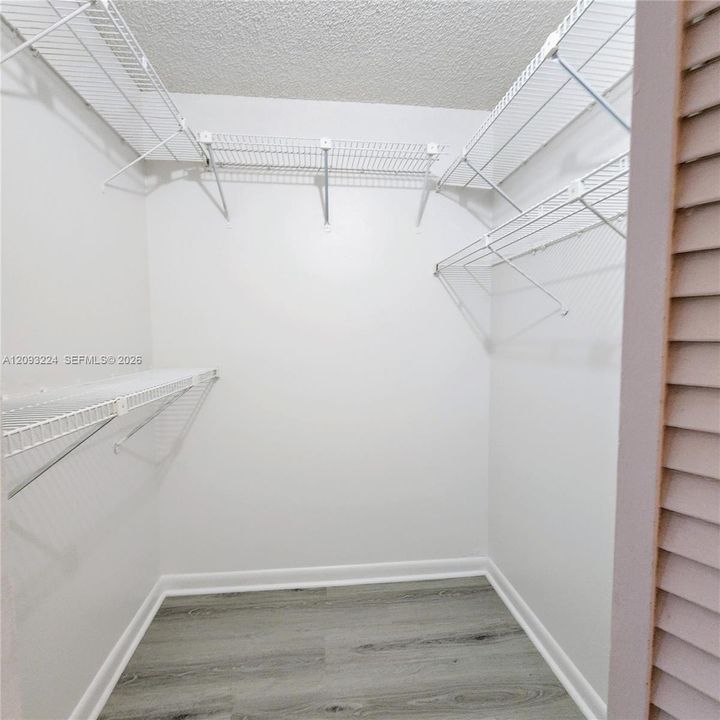 En Renta: $1,800 (1 camas, 1 baños, 918 Pies cuadrados)