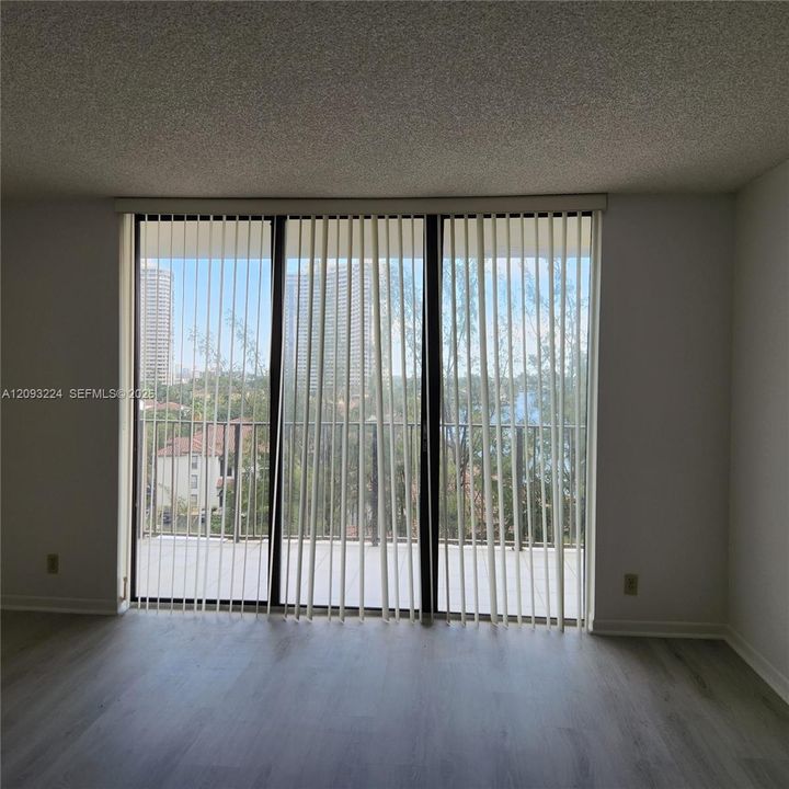 En Renta: $1,800 (1 camas, 1 baños, 918 Pies cuadrados)