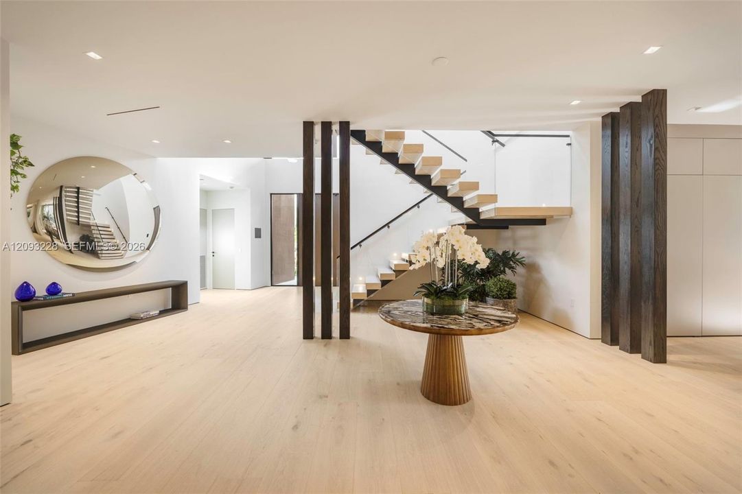 For Sale: $7,950,000 (6 beds, 7 baths, 0 Square Feet)
