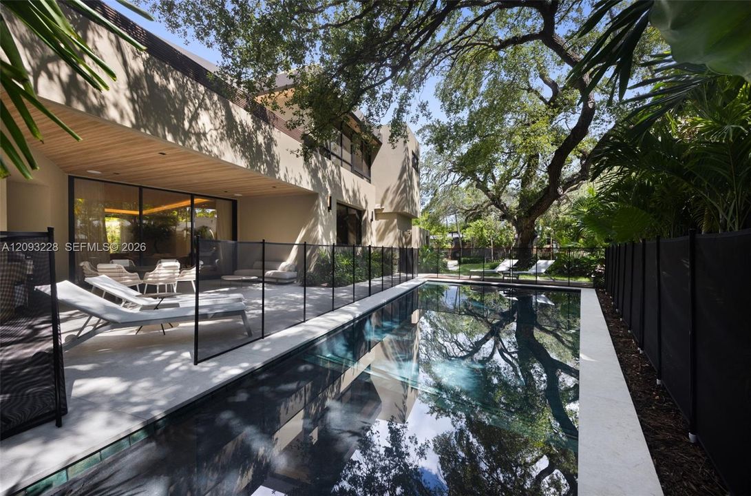 For Sale: $7,950,000 (6 beds, 7 baths, 0 Square Feet)