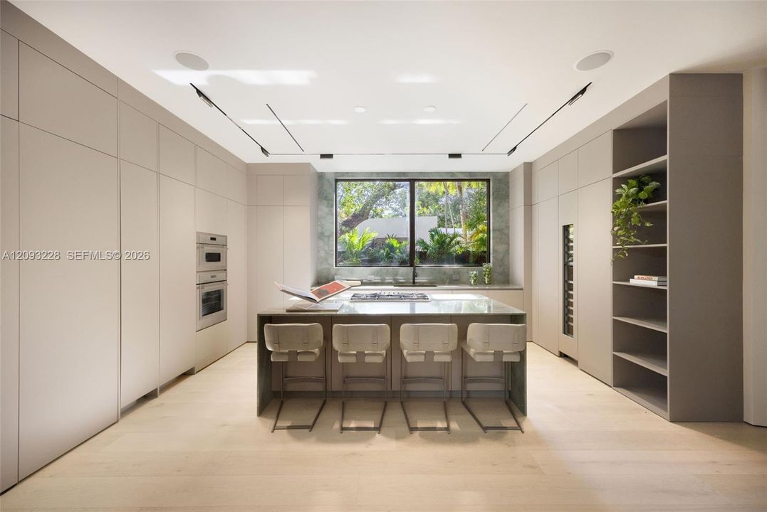 For Sale: $7,950,000 (6 beds, 7 baths, 0 Square Feet)