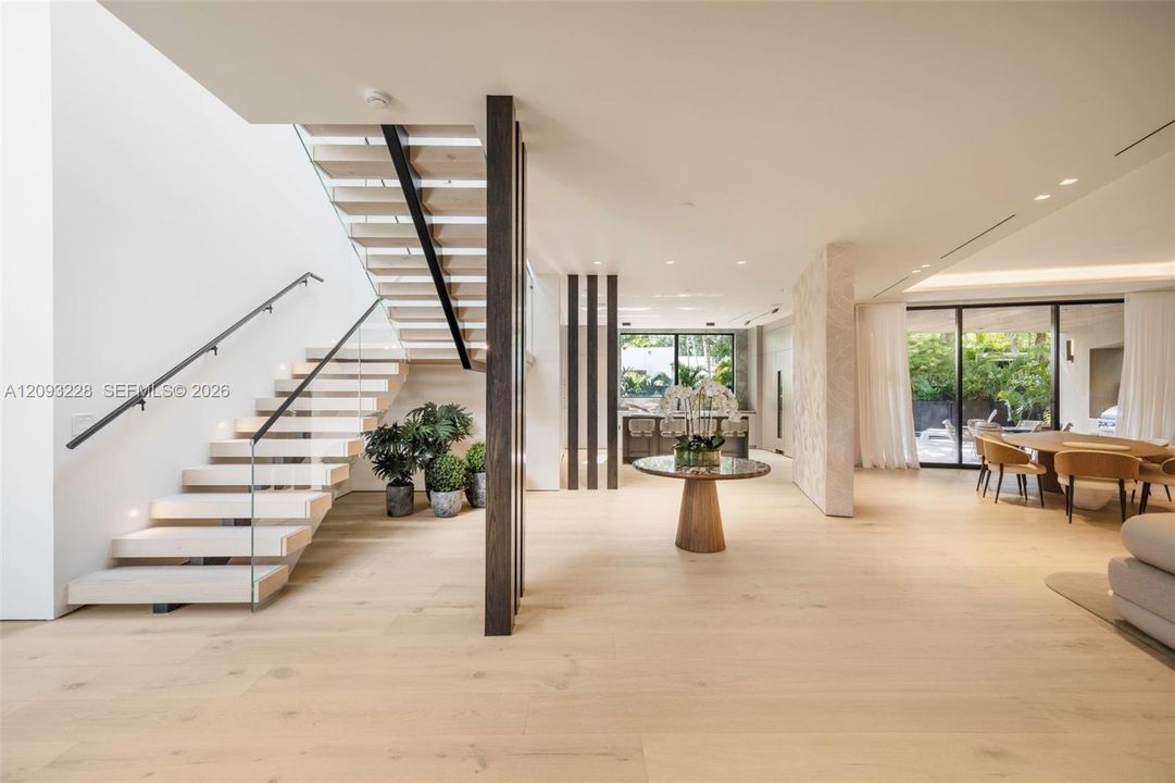 For Sale: $7,950,000 (6 beds, 7 baths, 0 Square Feet)