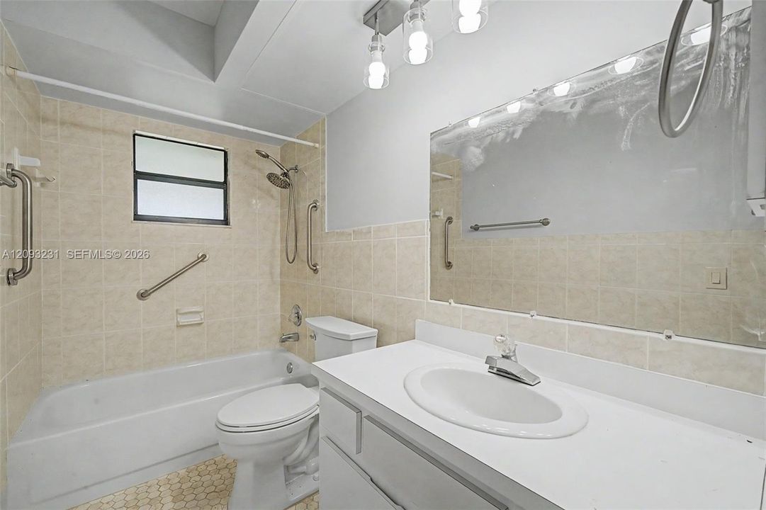 For Sale: $485,000 (3 beds, 2 baths, 1648 Square Feet)