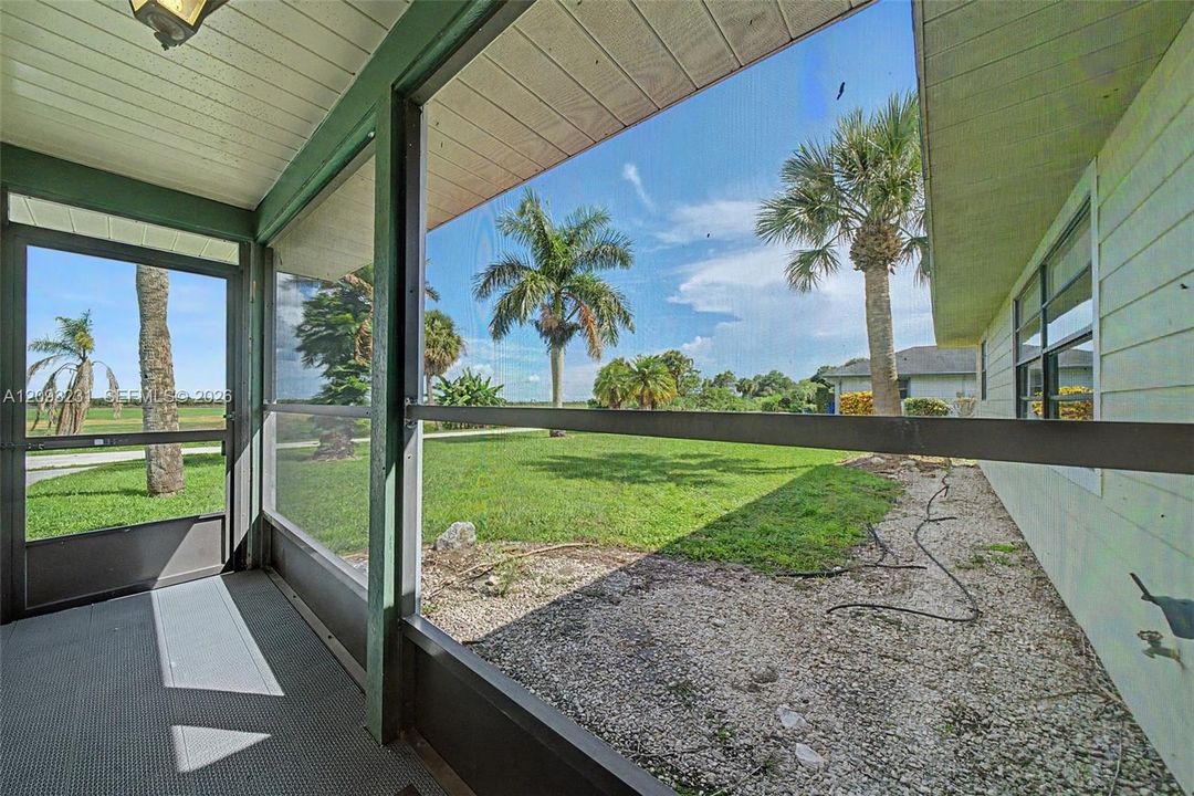 For Sale: $485,000 (3 beds, 2 baths, 1648 Square Feet)