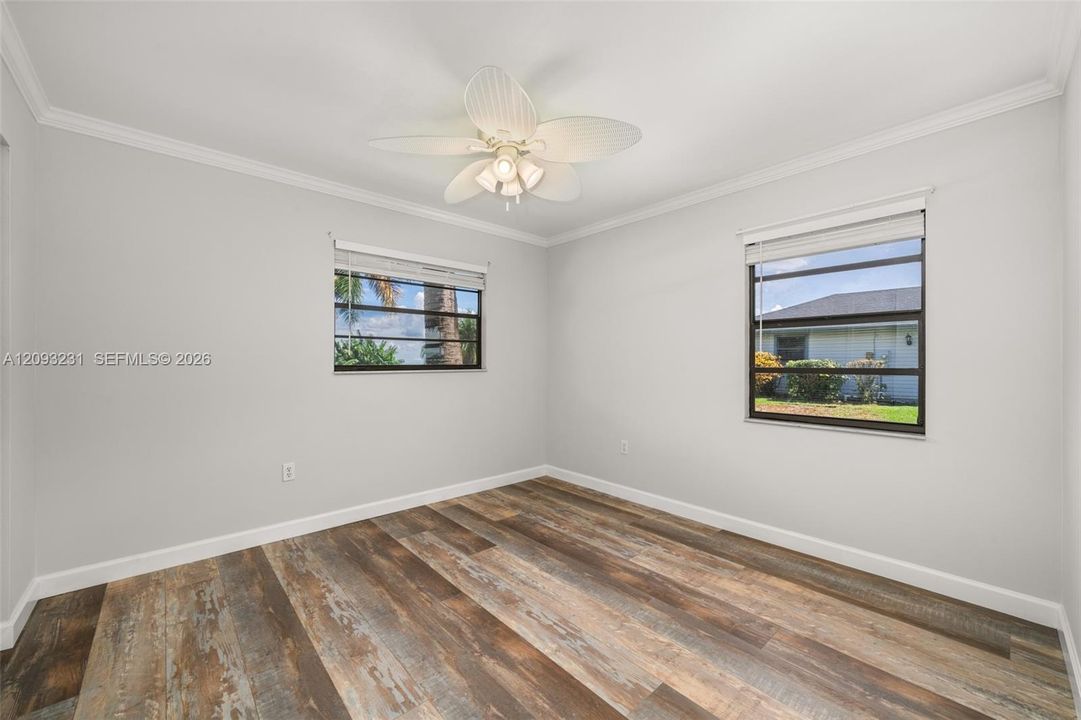 For Sale: $485,000 (3 beds, 2 baths, 1648 Square Feet)