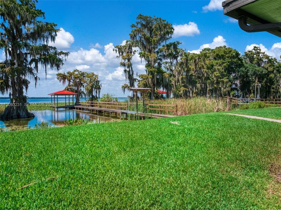 For Sale: $485,000 (3 beds, 2 baths, 1648 Square Feet)
