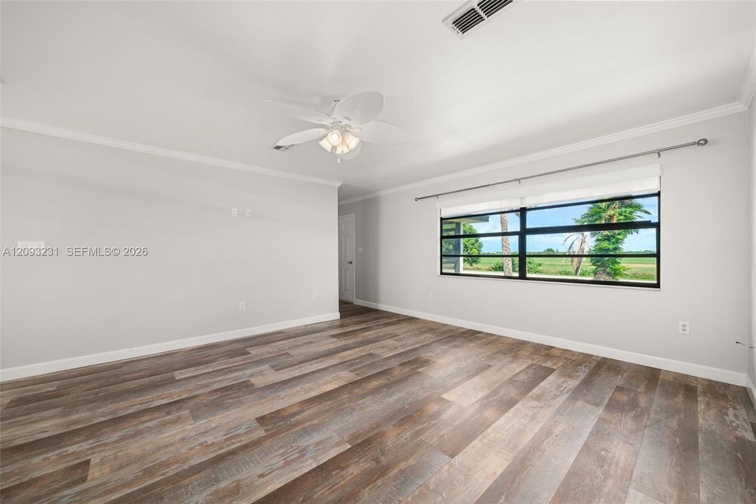 For Sale: $485,000 (3 beds, 2 baths, 1648 Square Feet)